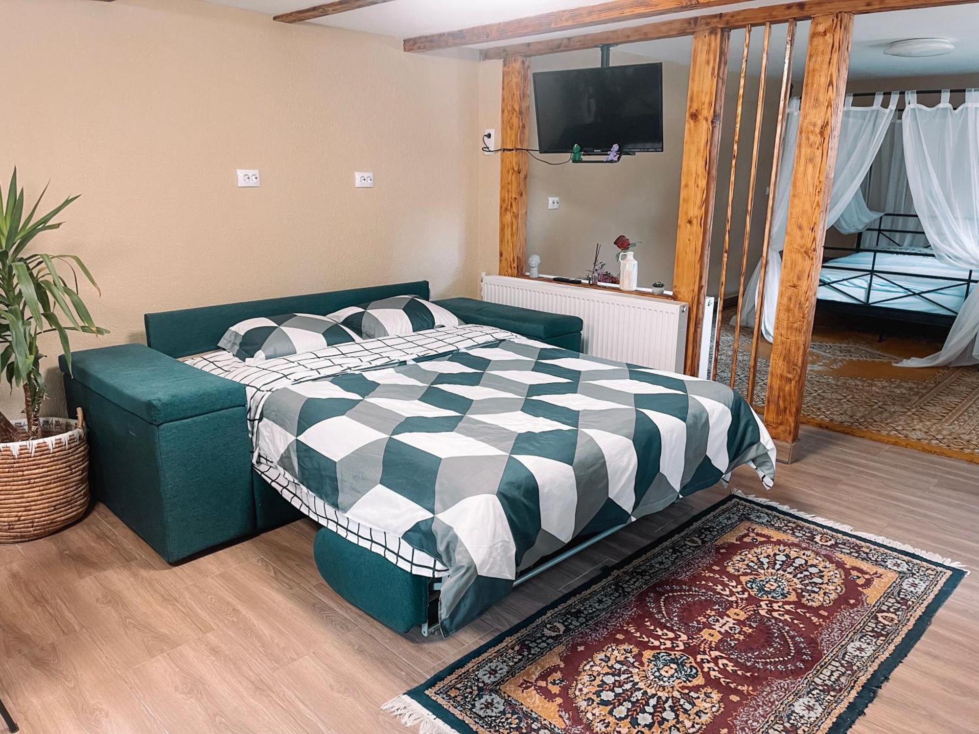 Apartamento Yard Studio Rasnov Exterior foto